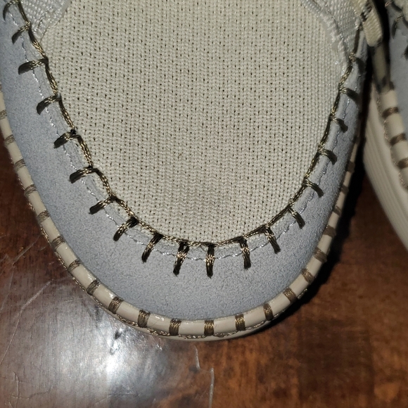 Steve Madden Cream and Tan & Grey Women's Sneakers. Size 6 - Picture 7 of 9